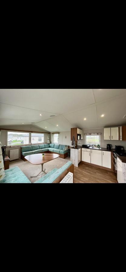 Tarka Holiday Park Ashford  Exteriör bild